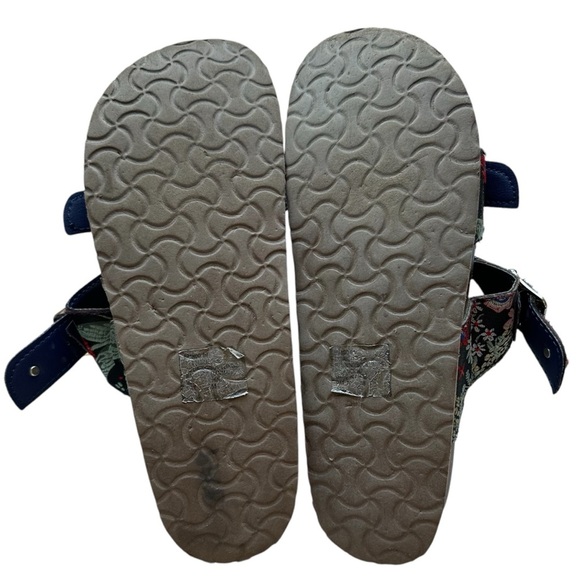 Madden Girl Black with Multicolor Embroidered Print Women's Padded Sandals - Picture 7 of 9